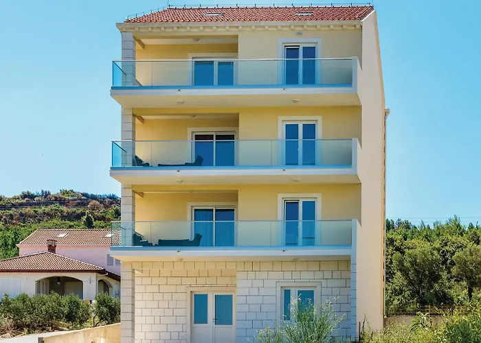 One-bedroom In Apartamento Cavtat