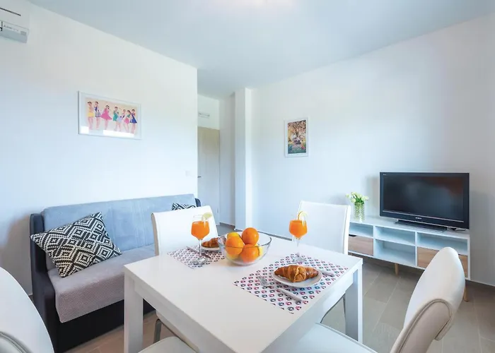 One-bedroom In *