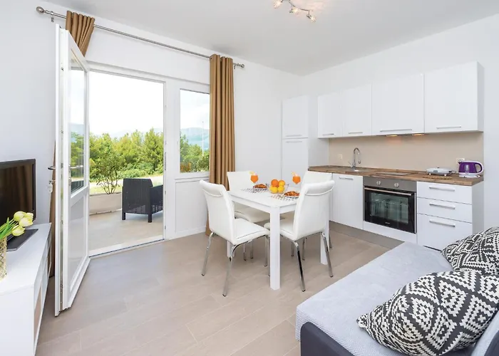 One-bedroom In *