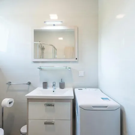 One-bedroom In *