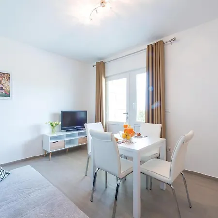 One-bedroom In