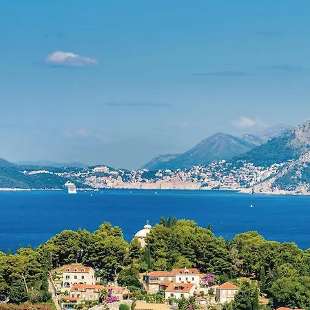 아파트 One-bedroom In