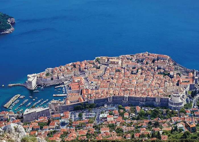 One-bedroom In דירה *